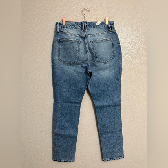 Good American Good Boy Long Twisted Slit Blue Straight Leg Jean - Picture 5 of 7